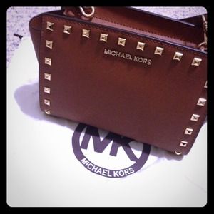 🎀New MK Selma Mid messenger🎀