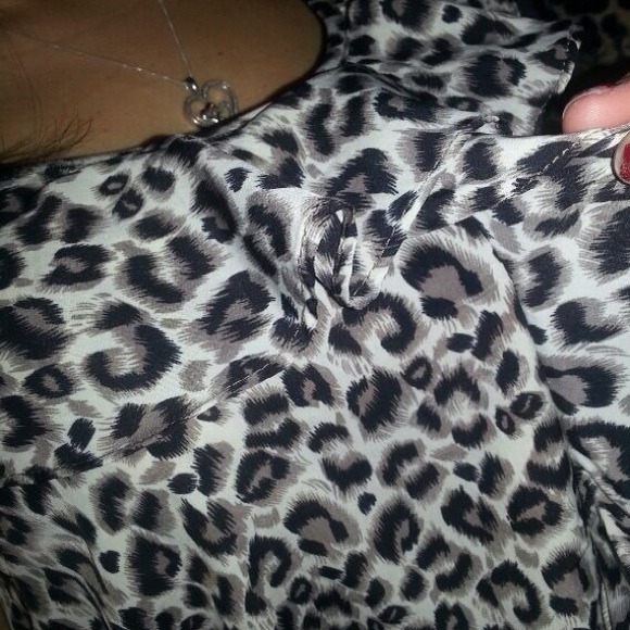 Leopard Print Top - Picture 3 of 3
