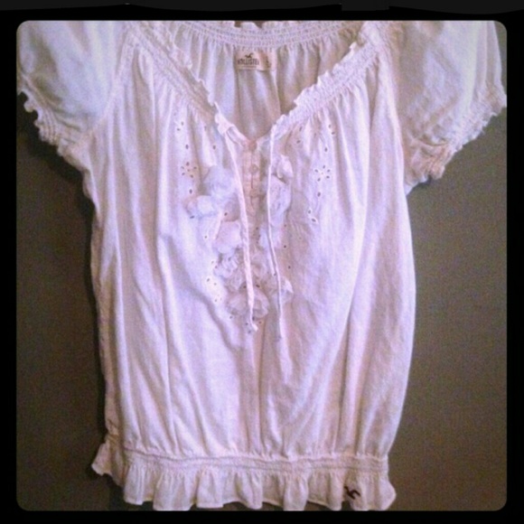 White Hollister top