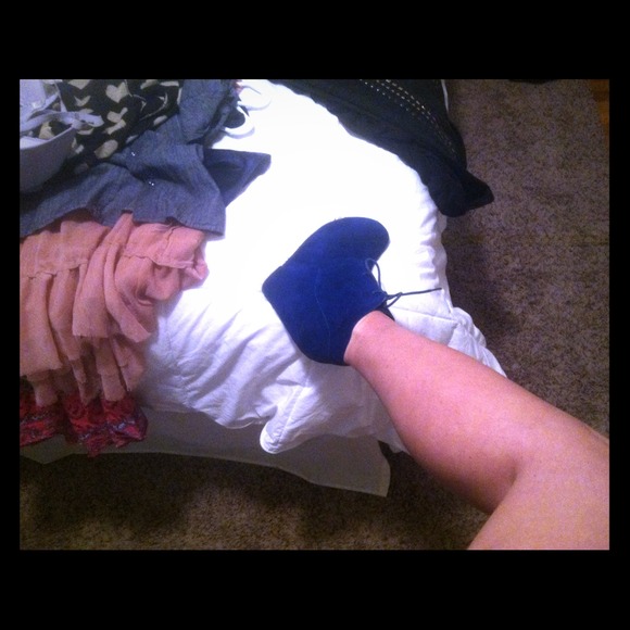 Blue suede shoes