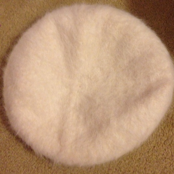 Brane new off white - Picture 3 of 3