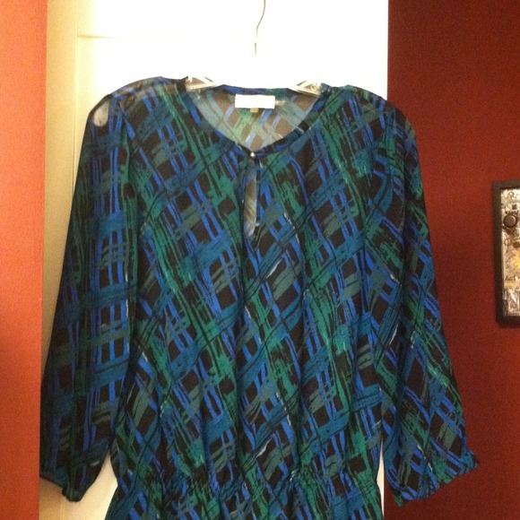 **SOLD IN A BUNDLE** - Picture 2 of 3