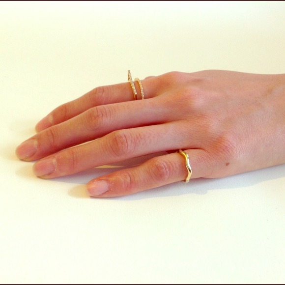 NWT Pave eternity ring - 1 left!