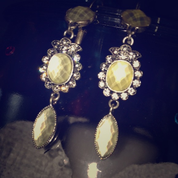 ✳️VINTAGE EARRINGS✳️