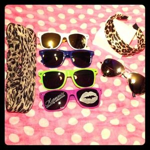 ☀️🎀Fun/Party Sunglasses & Leopard Headbands🎀☀️