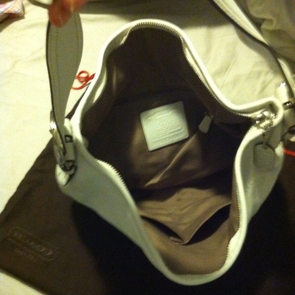 Coach purse - Picture 2 of 3