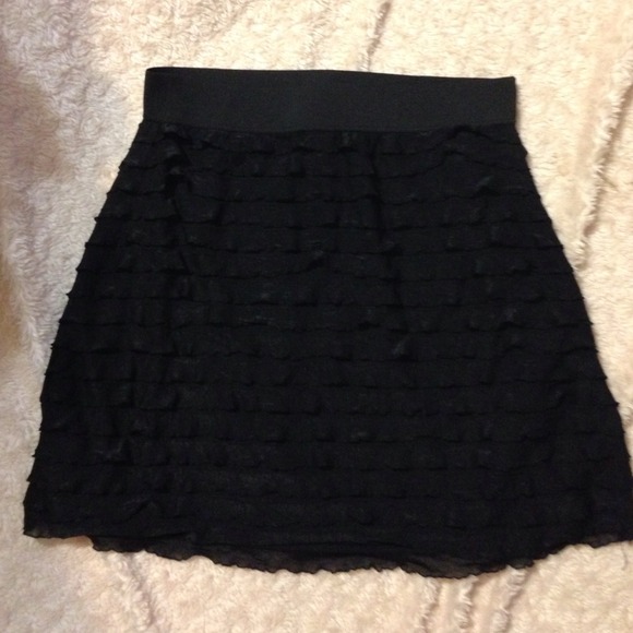 The Limited - Forenza Black Ruffle Skirt