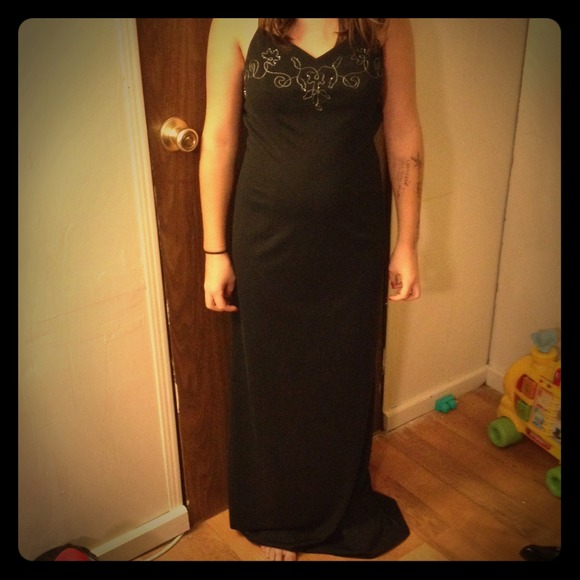 Long black dress