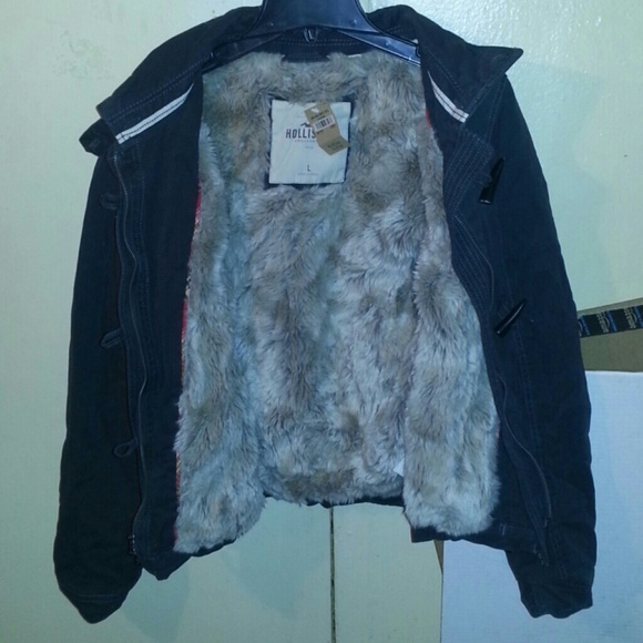REDUCED!! Brand new Hollister fur faux toggle coat - Picture 2 of 4