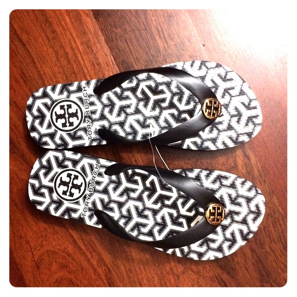 ❌SOLD❌Tory Burch Rubber Flip Flops