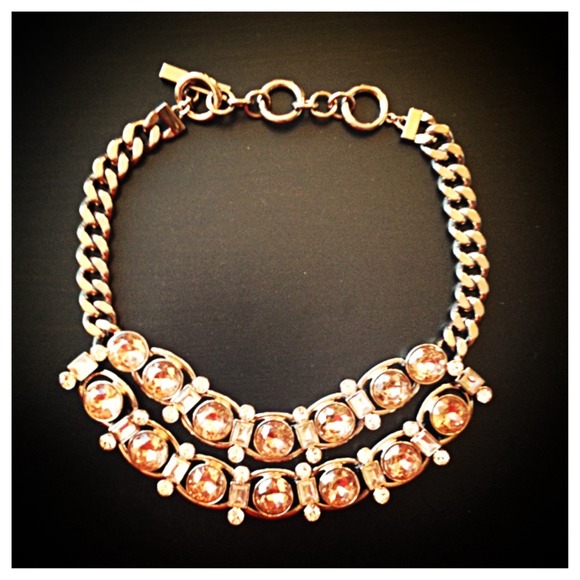 ⛔️Sold⛔️Givenchy Statement Necklace