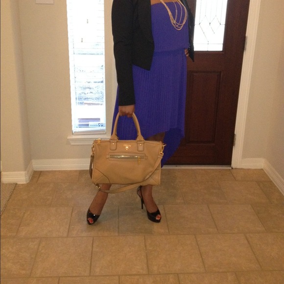 SOLD - BCBGeneration High/Low Dress. - Picture 2 of 2