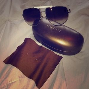 Reduced! Authentic Gucci sunglasses.