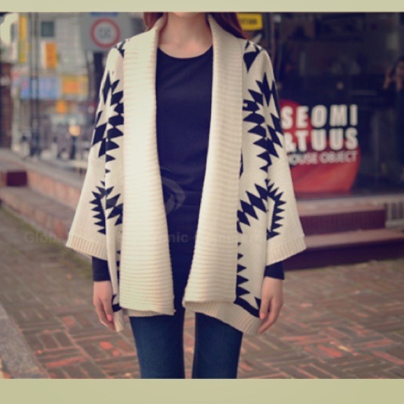 White and black aztec sweater new