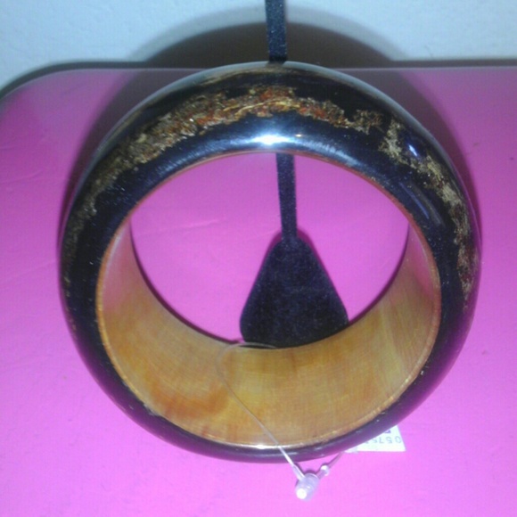 Bangle - Picture 2 of 2