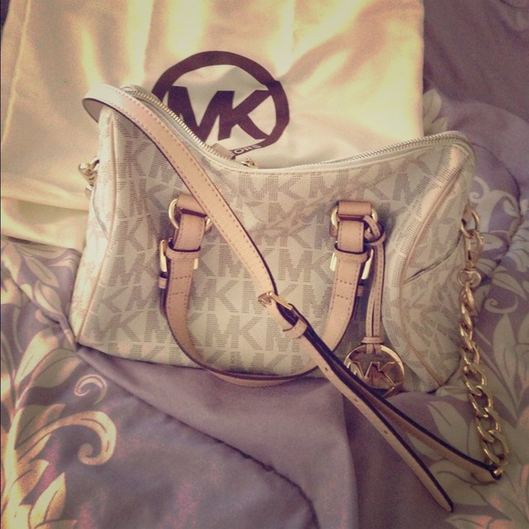 Auth Michael by Michael Kors handbag