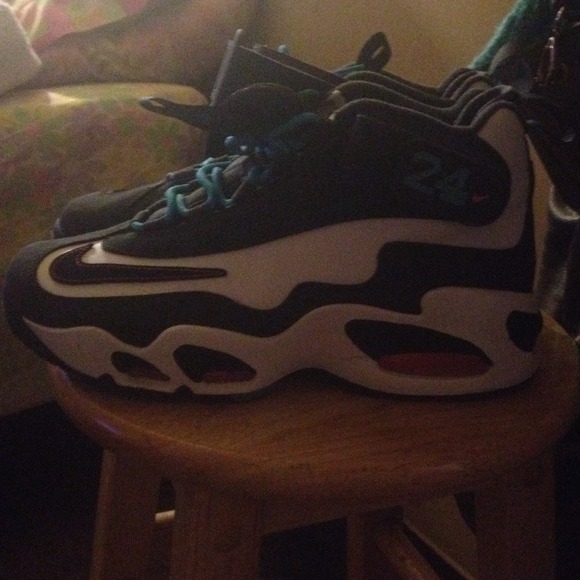 Nike Griffeys - Picture 3 of 4