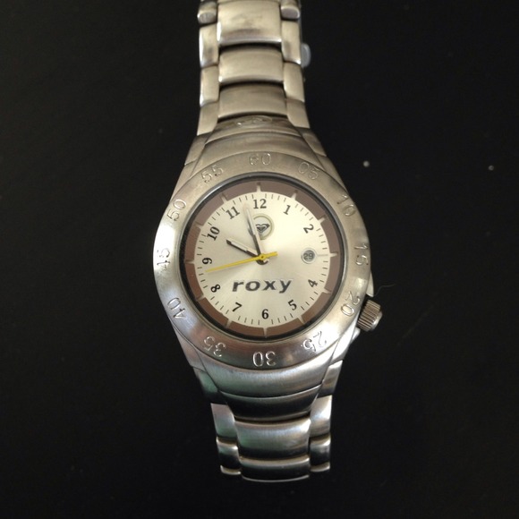 Roxy watch