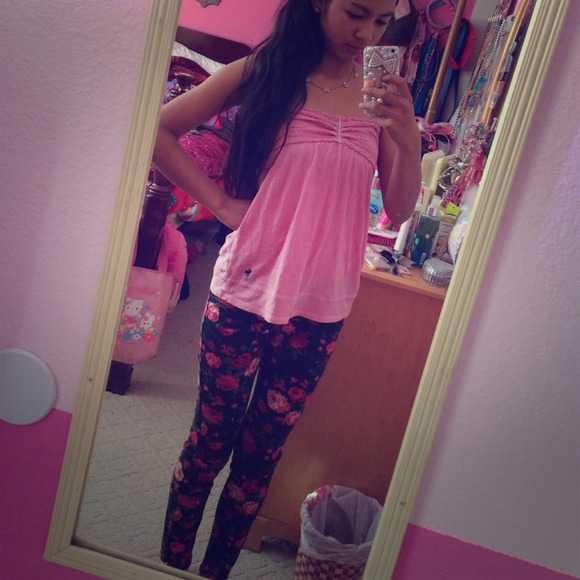 Floral print jeggings🌺Very cute🌺