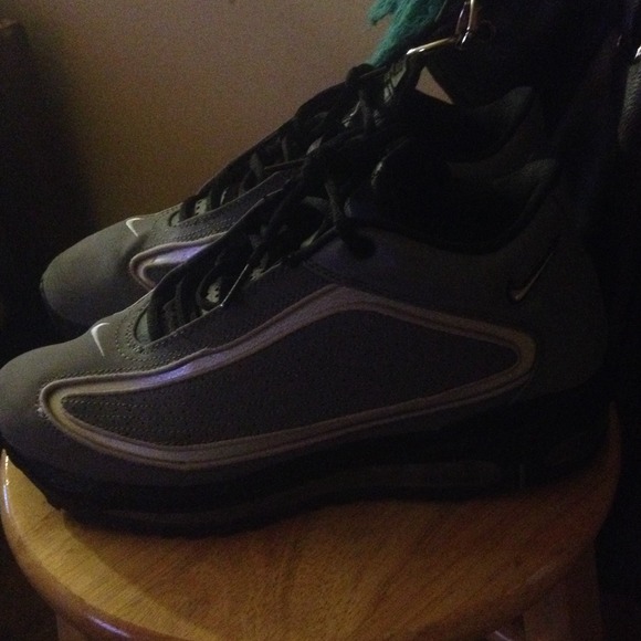 Air Griffey Max GD - Picture 2 of 3