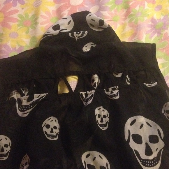 Blouse 🎀💁 - Picture 3 of 4