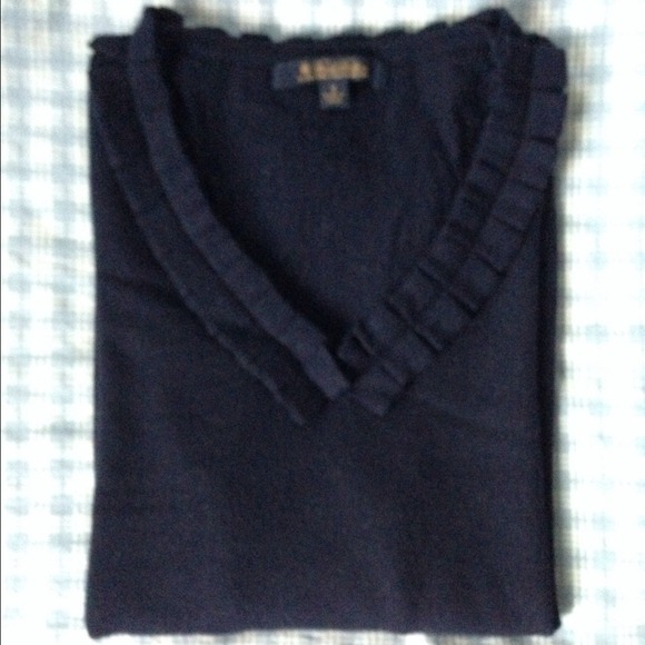 💝Donated💝Brooks Brothers merino wool sweater - Picture 2 of 2