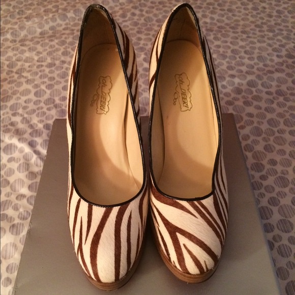 Animal print shoes 👠 - Picture 3 of 3