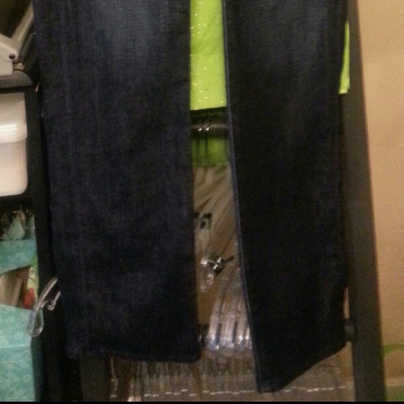 Jeans - Picture 2 of 3