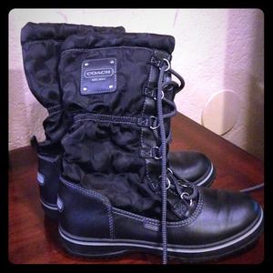💜👢Coach Boots 👢💜