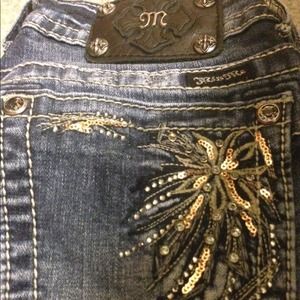 Never worn miss me jeans size 26