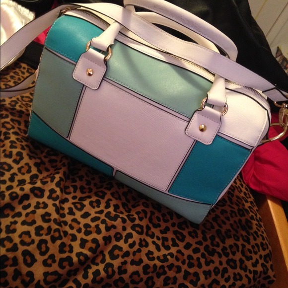 Aldo's bag