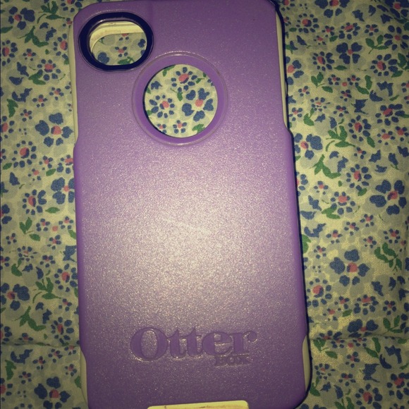 Sold on EBay 🚫iPhone 4 Otterbox