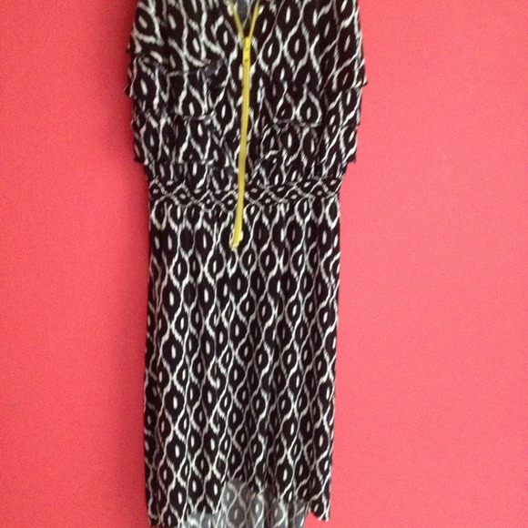 high low dress. very nice and only worn once!