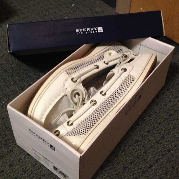 Sperry top sider angel fish