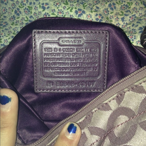 Coach Crossbody - Picture 2 of 2