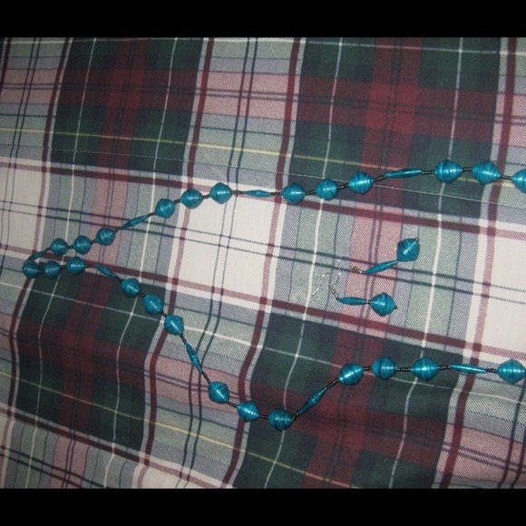 Long necklace & matching drop earrings