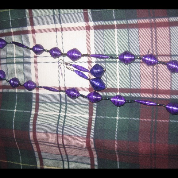 Long necklace and matching drop earrings
