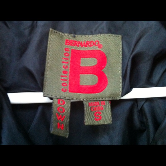 Down jacket - Picture 2 of 4