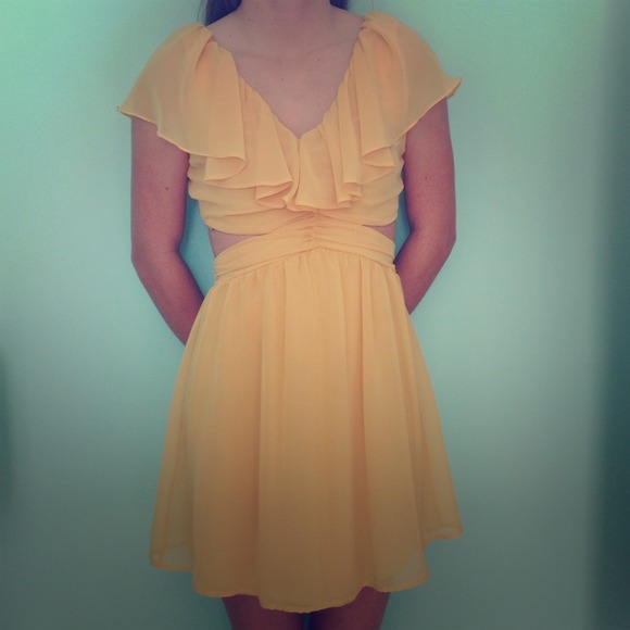 Keepsake look a like cut out dress