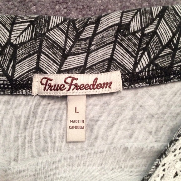 SOLD! Strapless romper - Picture 3 of 4