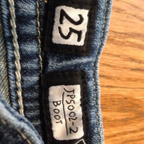 SOLD - Picture 2 of 4