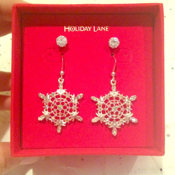 Snowflake earrings set NIB