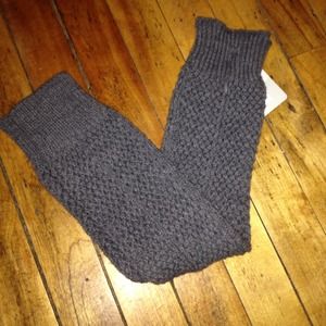 Bundled for @kat. Grey and beige leg warmers.