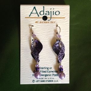 Adajio - Pretty purple earrings