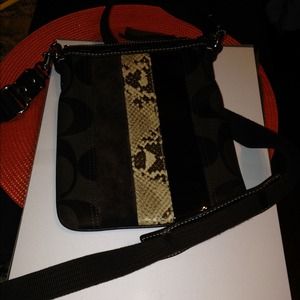 SOLD ON EBAY - Coach purse