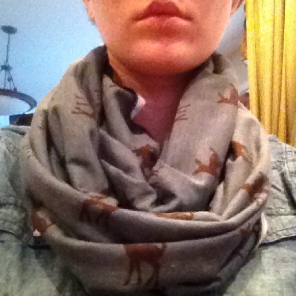BRAND NEW Deer Print Infinity scarf