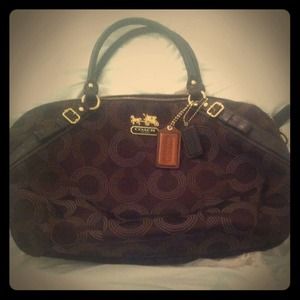 Coach Brown Crossbody/Over the shoulder purse