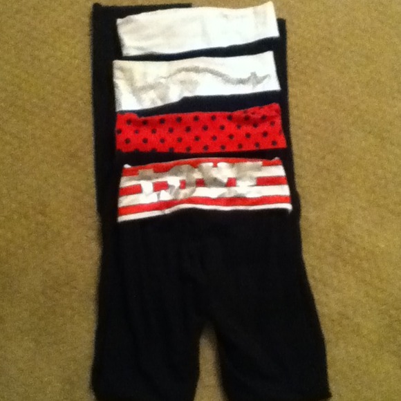 FOUR PAIRS OF YOGA PANTS!