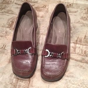 Dark Grey Leather AEROSOLES shoes