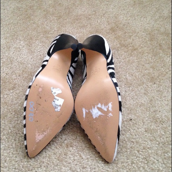 ✨Talbots Zebra Print Calf Hair Heels✨⬇️$60⬇️ - Picture 4 of 4